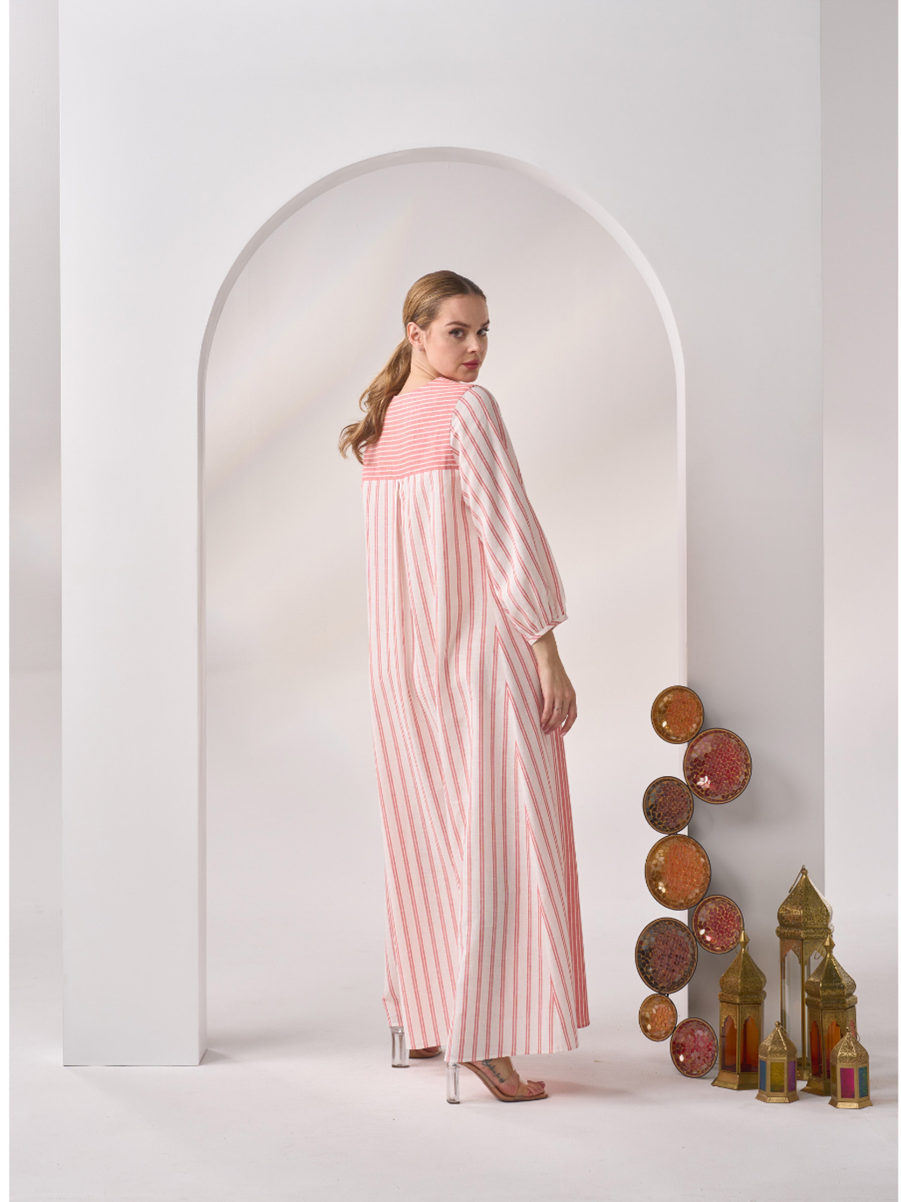 V-Cut Linen Kaftan LN-06