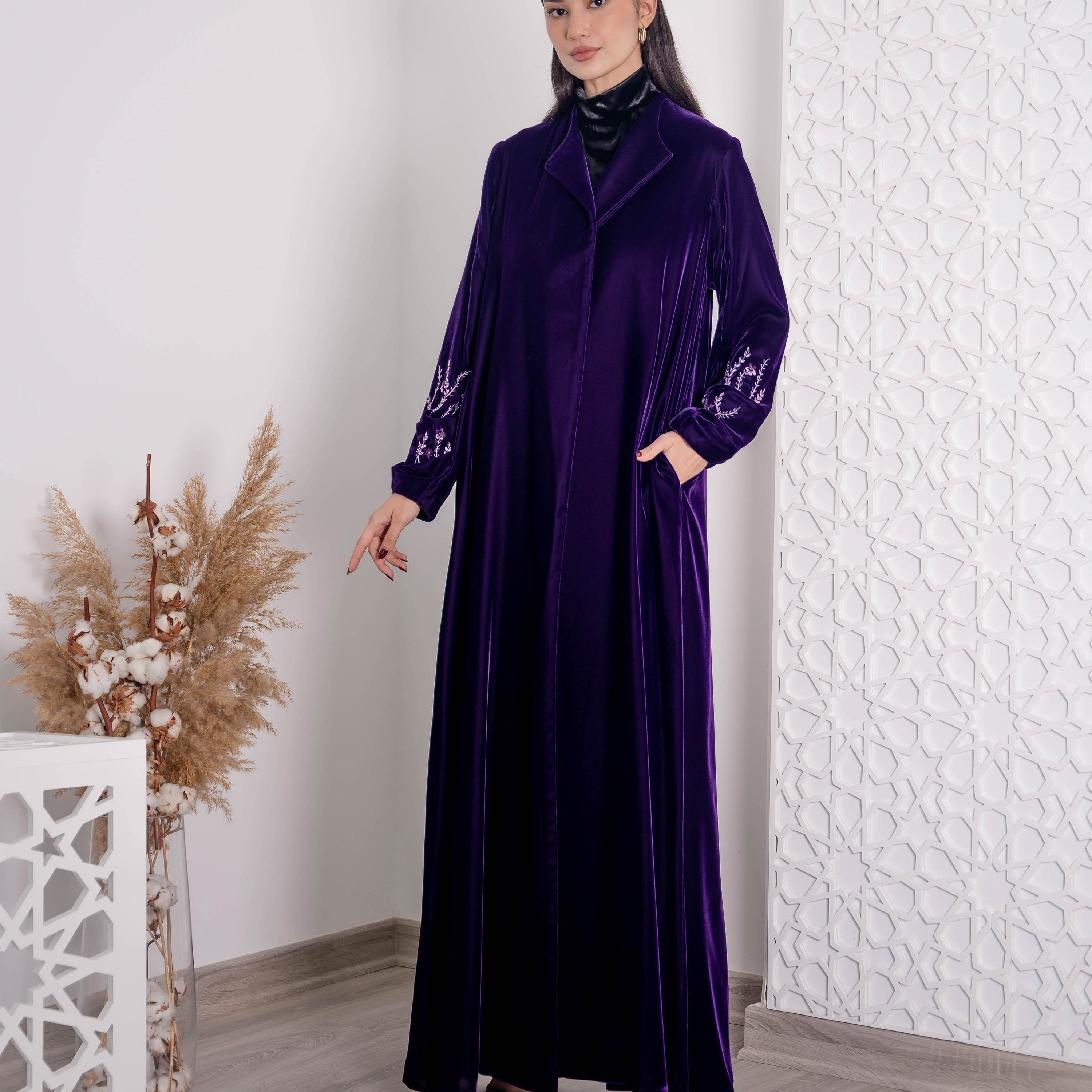 Sleeve Embroidery Velvet Abaya FV-06