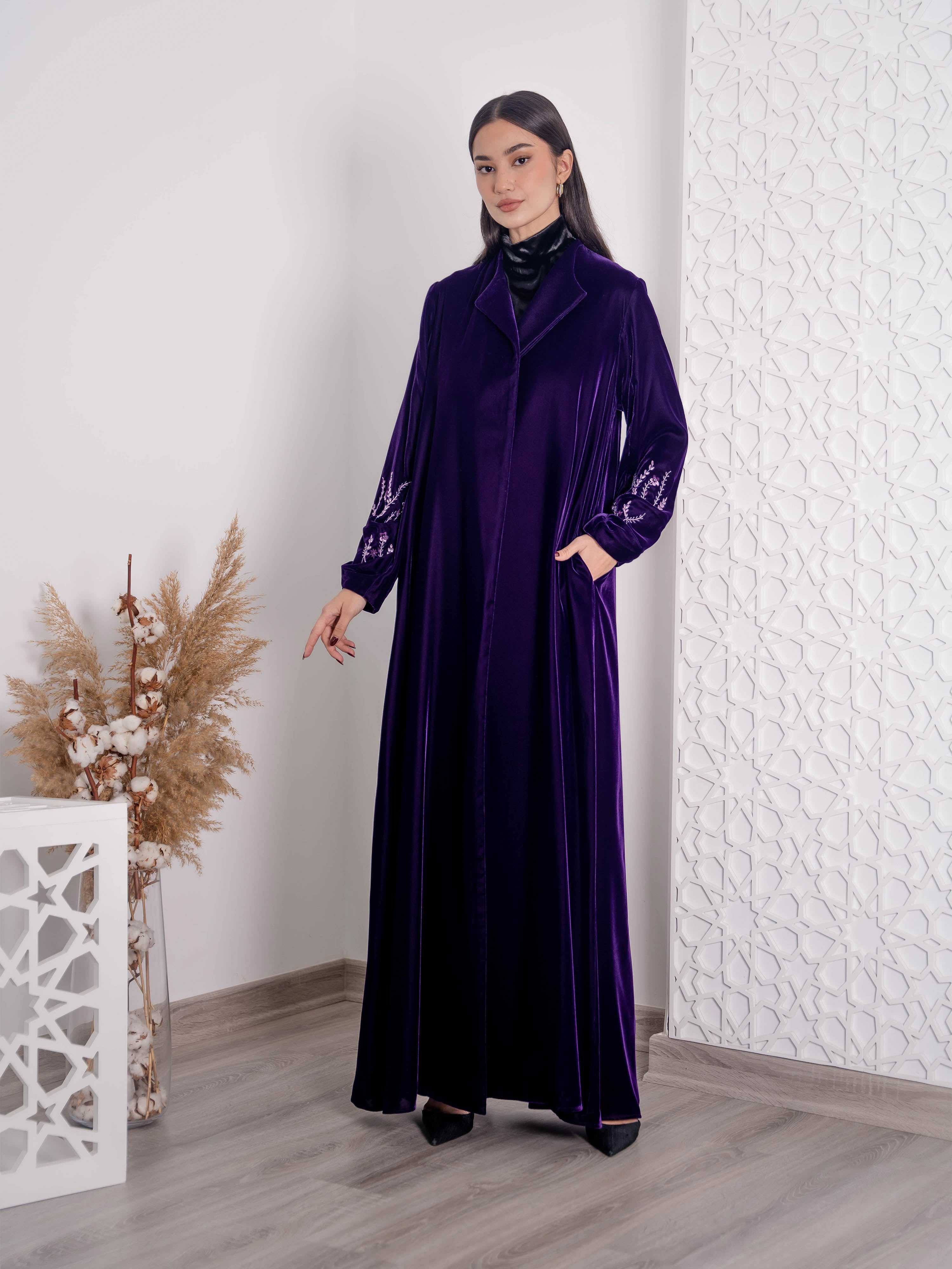 Sleeve Embroidery Velvet Abaya FV-06