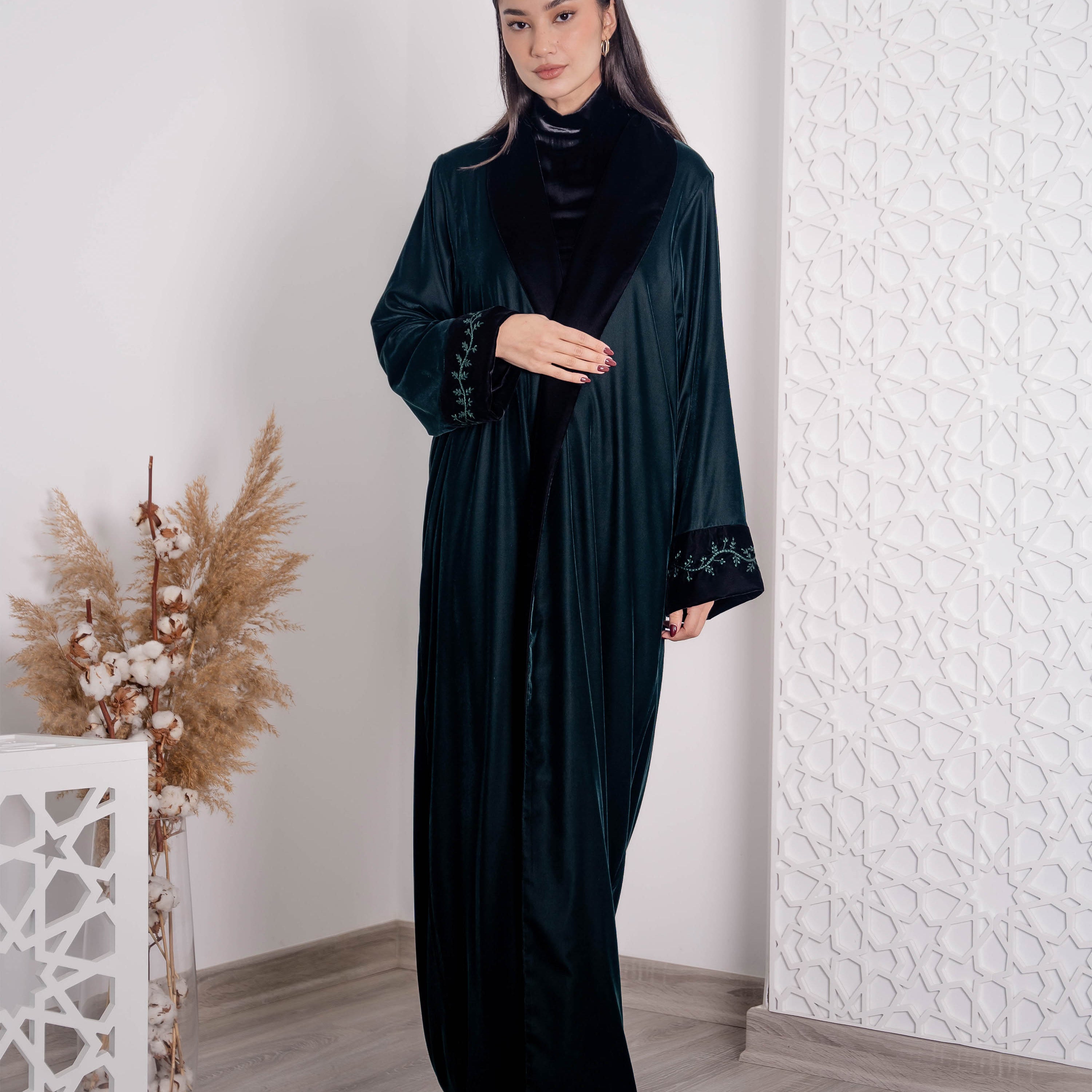 Cuffs Embroidery Double Velvet Abaya FV-05
