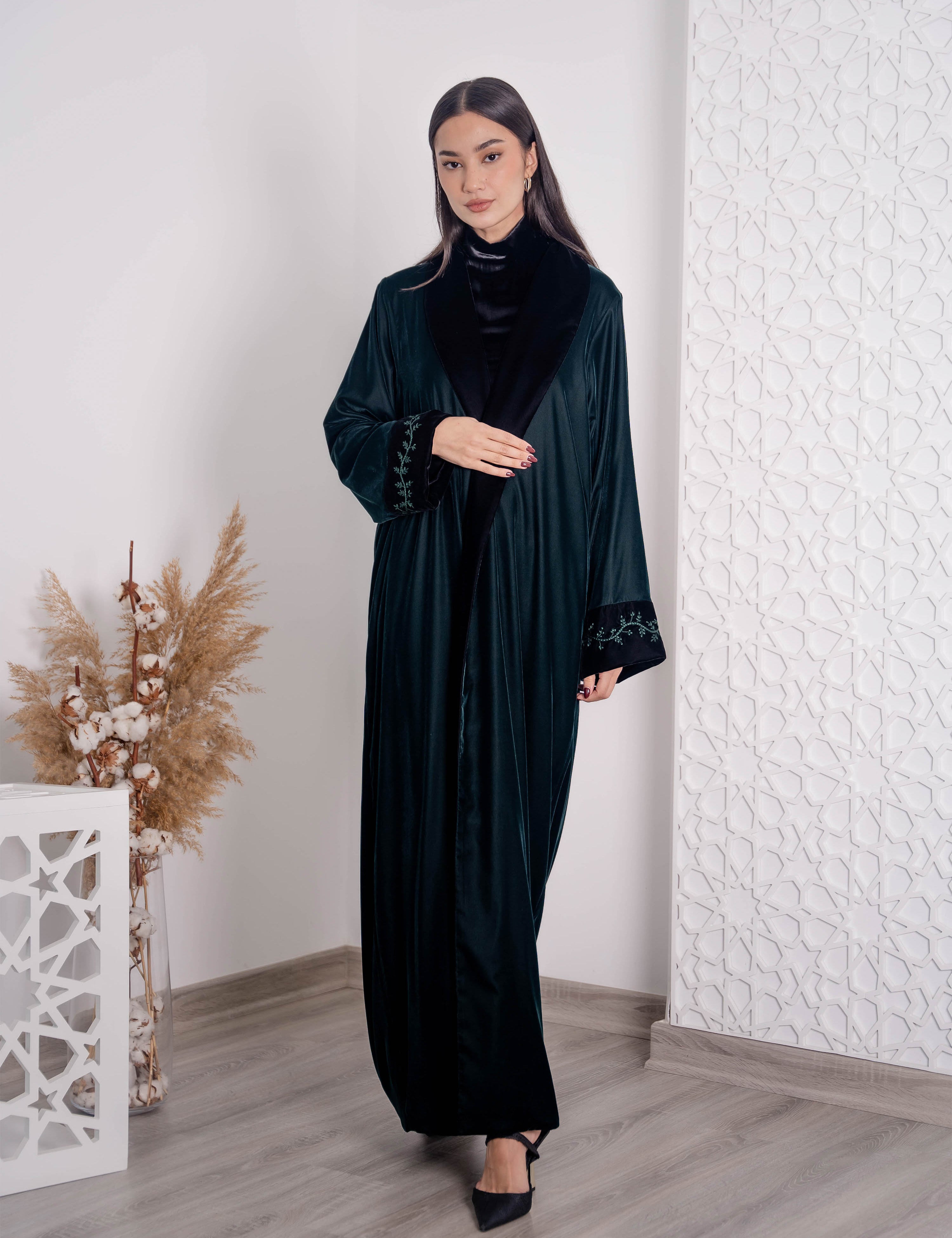 Cuffs Embroidery Double Velvet Abaya FV-05