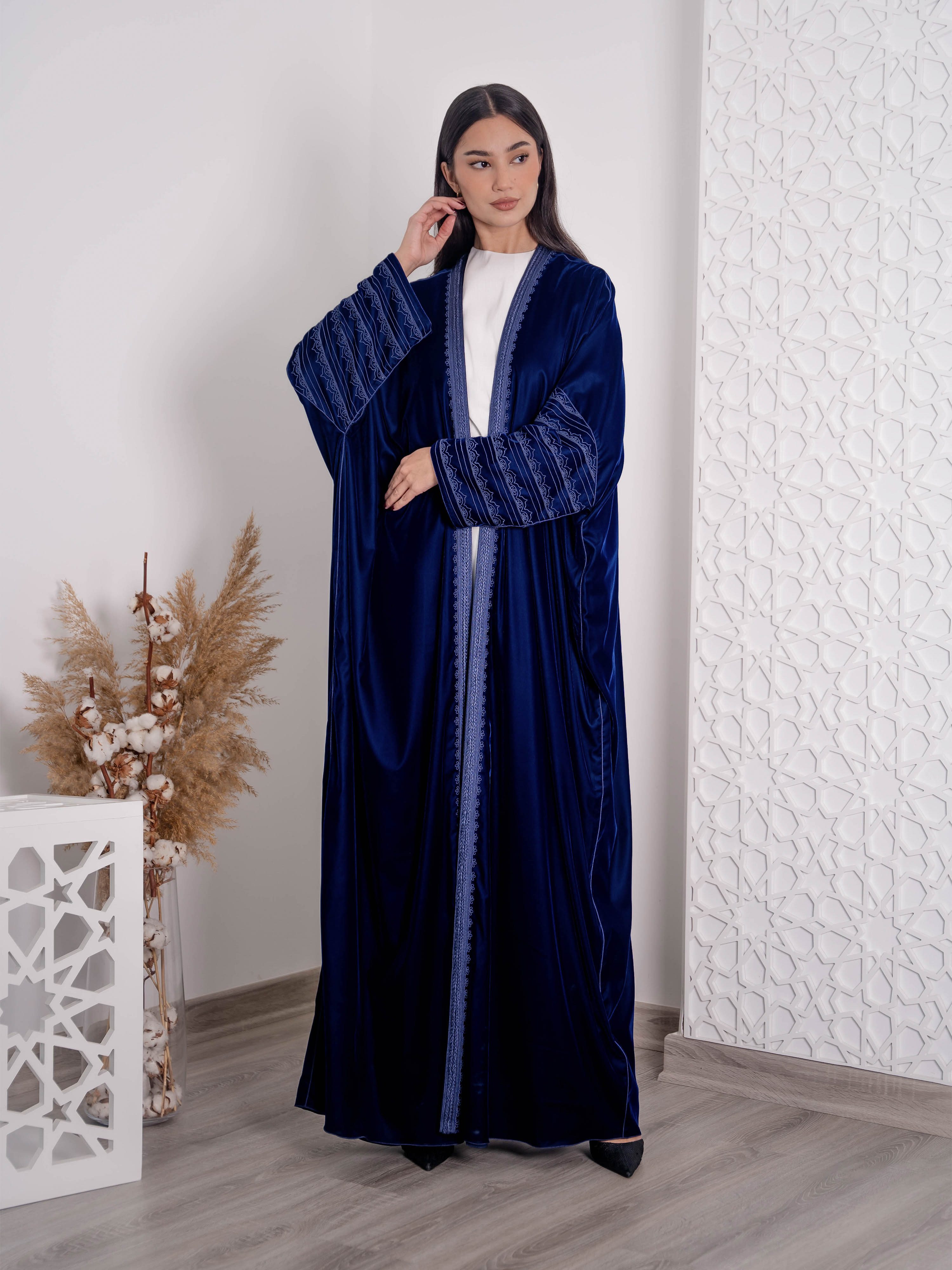 Moroccan Velvet Abaya FV-01